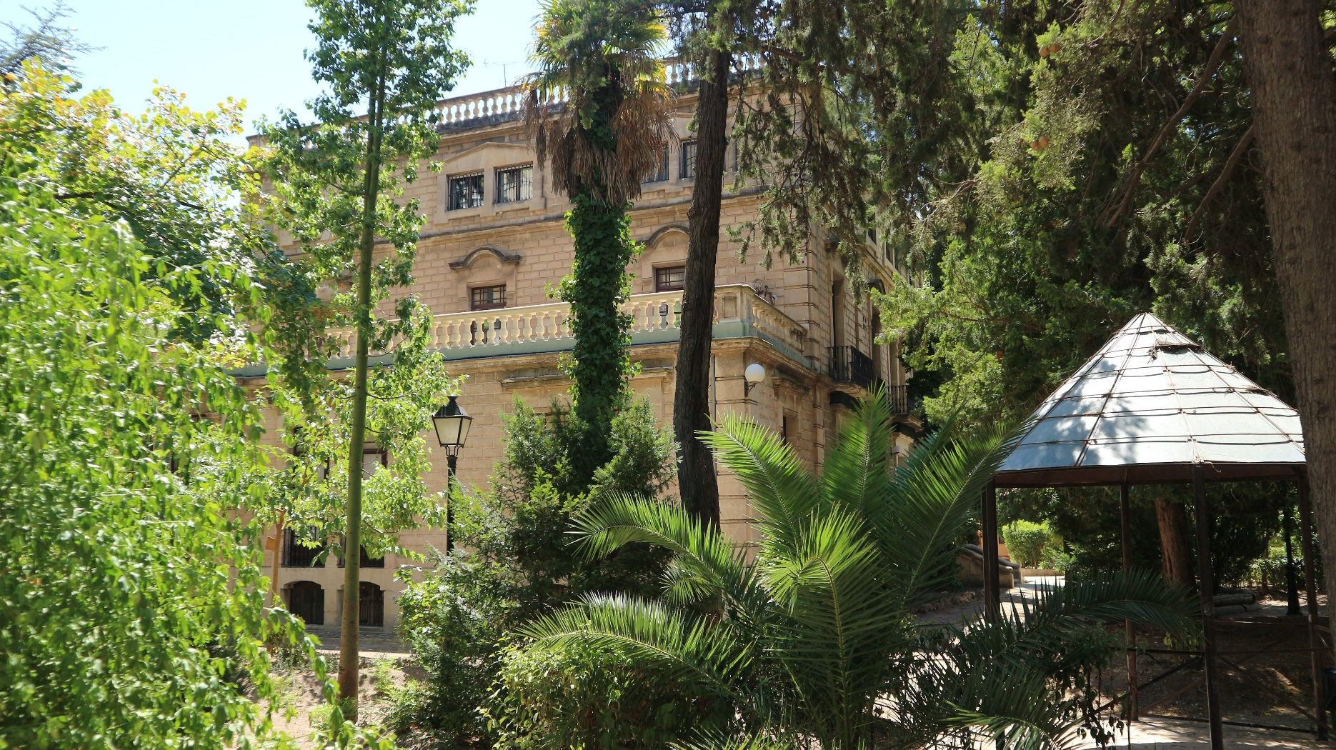 Rehabilitaci&oacute;n CAM EL TEIX